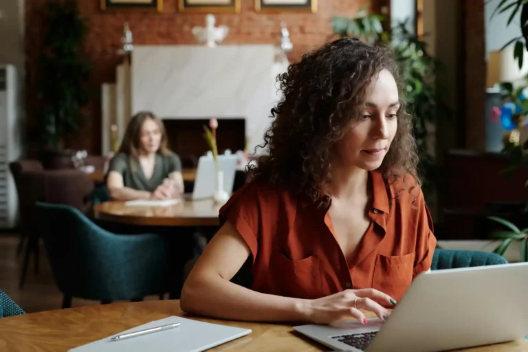Learn how to start a web design project as a beginner.